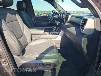 2025 Toyota Tundra Limited Crew Cab Short Bed - miniatura 8