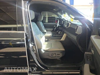 2025 Toyota Tundra Limited Crew Cab Short Bed - miniatura 8