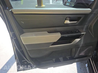 2025 Toyota Tundra Limited Crew Cab Short Bed - miniatura 9