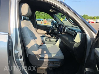 2025 Toyota Tundra Limited Crew Cab Short Bed - miniatura 8