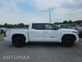 2025 Toyota Tundra Limited Crew Cab Short Bed - miniatura 4