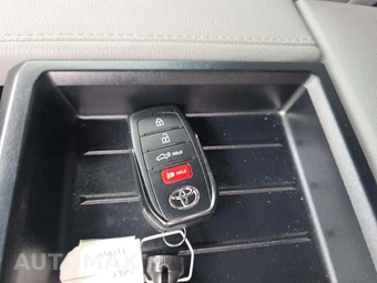 2025 Toyota Tundra Limited Crew Cab Short Bed - miniatura 5