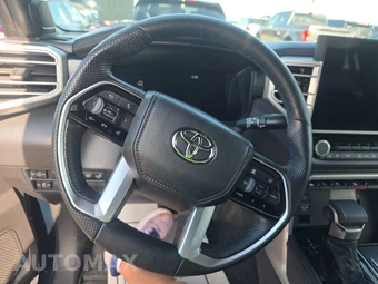 2025 Toyota Tundra Platinum Crew Cab Short Bed - miniatura 10