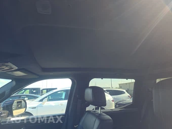 2025 Toyota Tundra Platinum Crew Cab Short Bed - miniatura 17