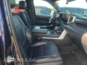 2025 Toyota Tundra Platinum Crew Cab Short Bed - miniatura 8
