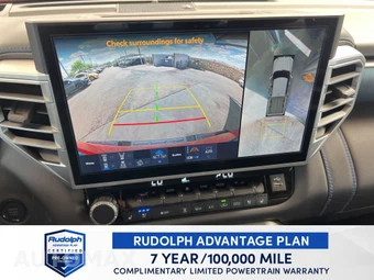 2025 Toyota Tundra Platinum Crew Cab Short Bed - miniatura 18