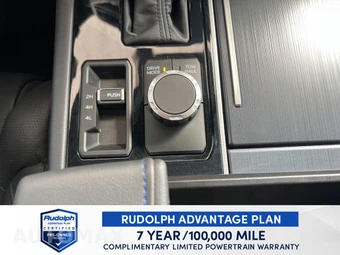 2025 Toyota Tundra Platinum Crew Cab Short Bed - miniatura 32