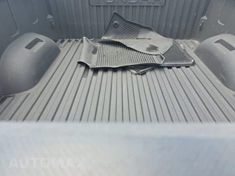 2025 Toyota Tundra Platinum Crew Cab Short Bed - miniatura 16