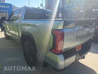 2025 Toyota Tundra Platinum Crew Cab Short Bed - miniatura 2