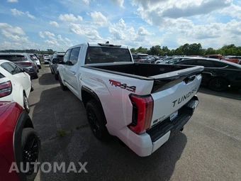 2025 Toyota Tundra Platinum Crew Cab Short Bed - miniatura 6