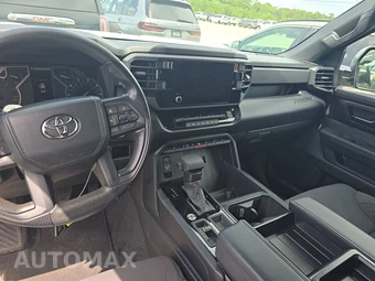 2025 Toyota Tundra SR Crew Cab Short Bed - miniatura 11