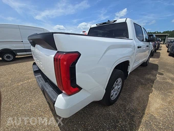 2025 Toyota Tundra SR Crew Cab Short Bed - miniatura 4