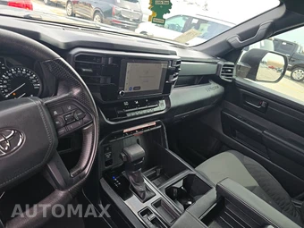 2025 Toyota Tundra SR Crew Cab Short Bed - miniatura 11