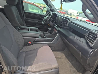 2025 Toyota Tundra SR Crew Cab Short Bed - miniatura 8