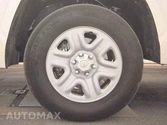 2025 Toyota Tundra SR Crew Cab Short Bed - miniatura 10