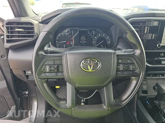 2025 Toyota Tundra SR Crew Cab Short Bed - miniatura 10