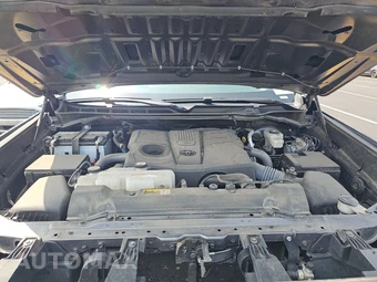 2025 Toyota Tundra SR Crew Cab Short Bed - miniatura 16
