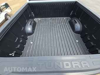 2025 Toyota Tundra SR Crew Cab Short Bed - miniatura 17