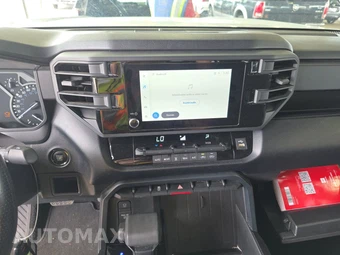 2025 Toyota Tundra SR Crew Cab Short Bed - miniatura 17