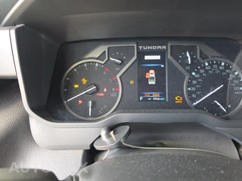 2025 Toyota Tundra SR Crew Cab Short Bed - miniatura 18