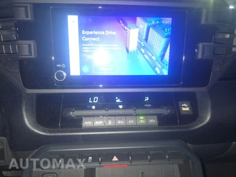 2025 Toyota Tundra SR Crew Cab Short Bed - miniatura 17