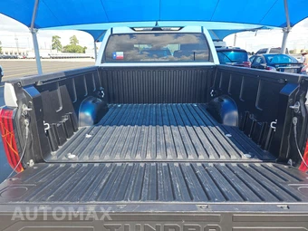 2025 Toyota Tundra SR Crew Cab Short Bed - miniatura 17