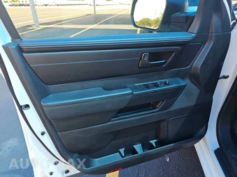 2025 Toyota Tundra SR Crew Cab Short Bed - miniatura 9