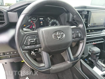 2025 Toyota Tundra SR Crew Cab Short Bed - miniatura 10