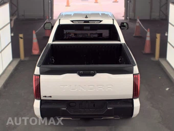 2025 Toyota Tundra SR Crew Cab Short Bed - miniatura 5