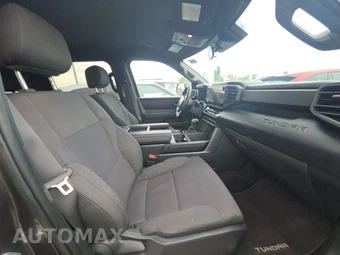 2025 Toyota Tundra SR Crew Cab Short Bed - miniatura 8