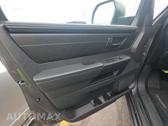 2025 Toyota Tundra SR Crew Cab Short Bed - miniatura 9