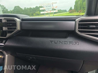 2025 Toyota Tundra SR5 Crew Cab Medium Bed - miniatura 16