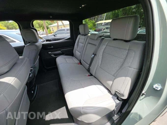 2025 Toyota Tundra SR5 Crew Cab Short Bed - miniatura 13