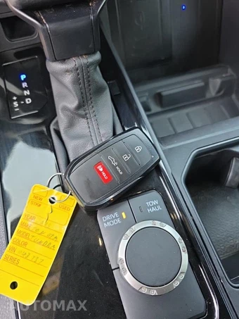 2025 Toyota Tundra SR5 Crew Cab Short Bed - miniatura 21