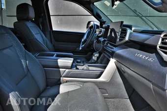 2025 Toyota Tundra SR5 Crew Cab Short Bed - miniatura 8