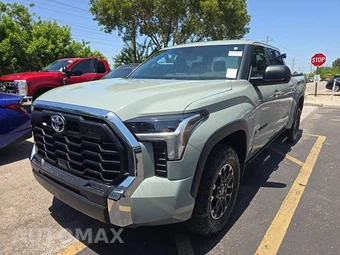 2025 Toyota Tundra SR5 Crew Cab Short Bed - samochód z USA z aukcji Manheim, oferta Kup Teraz w AUTOMAX