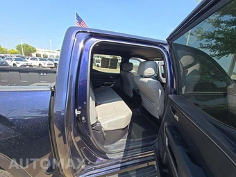 2025 Toyota Tundra SR5 Crew Cab Short Bed - miniatura 16