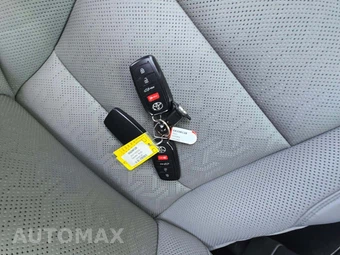 2025 Toyota Tundra SR5 Crew Cab Short Bed - miniatura 8
