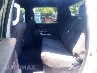 2025 Toyota Tundra SR5 Crew Cab Short Bed - miniatura 9