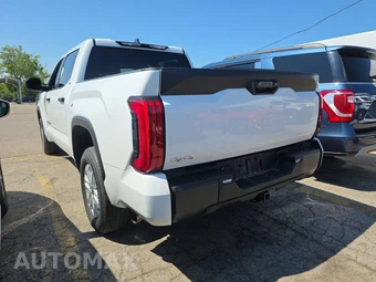 2025 Toyota Tundra SR5 Crew Cab Short Bed - miniatura 6