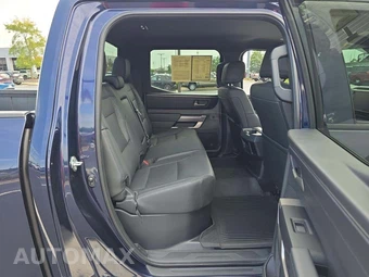 2025 Toyota Tundra SR5 Crew Cab Short Bed - miniatura 13