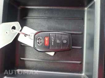 2025 Toyota Tundra SR5 Crew Cab Short Bed - miniatura 5