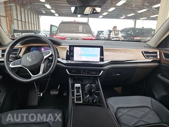 2025 Volkswagen Atlas 2.0T SE w/Technology - miniatura 11