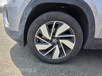 2025 Volkswagen Atlas 2.0T SE w/Technology - miniatura 15