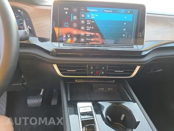 2025 Volkswagen Atlas 2.0T SE w/Technology - miniatura 11