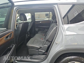 2025 Volkswagen Atlas 2.0T SE w/Technology - miniatura 13