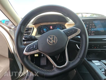 2025 Volkswagen Atlas 2.0T SE w/Technology - miniatura 10
