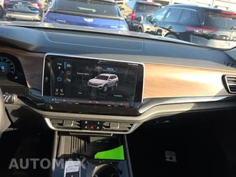 2025 Volkswagen Atlas 2.0T SE w/Technology - miniatura 17