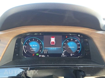 2025 Volkswagen Atlas 2.0T SE w/Technology - miniatura 12