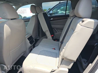 2025 Volkswagen Atlas 2.0T SE w/Technology - miniatura 13